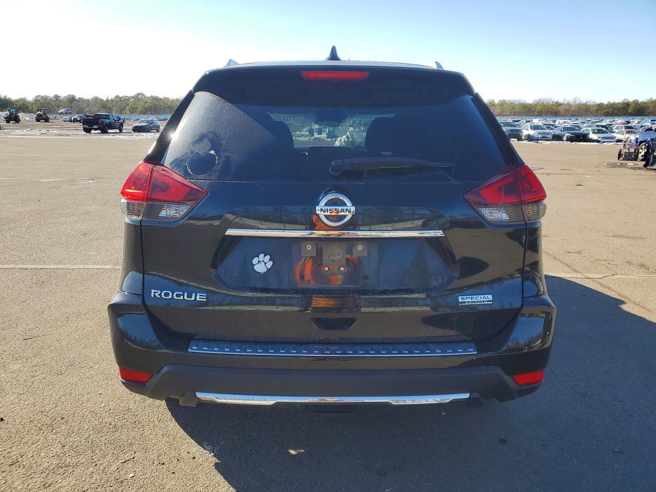 2019 Nissan Rogue s