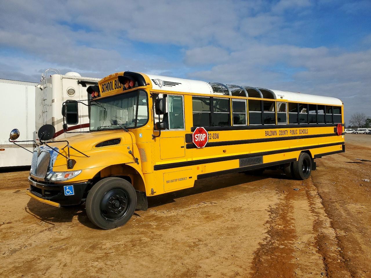 2022 Ic Corporation 3000 CE