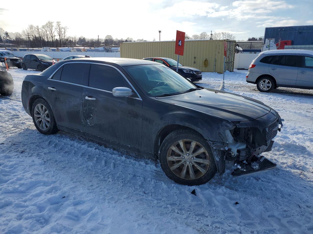 2019 Chrysler 300 Limited