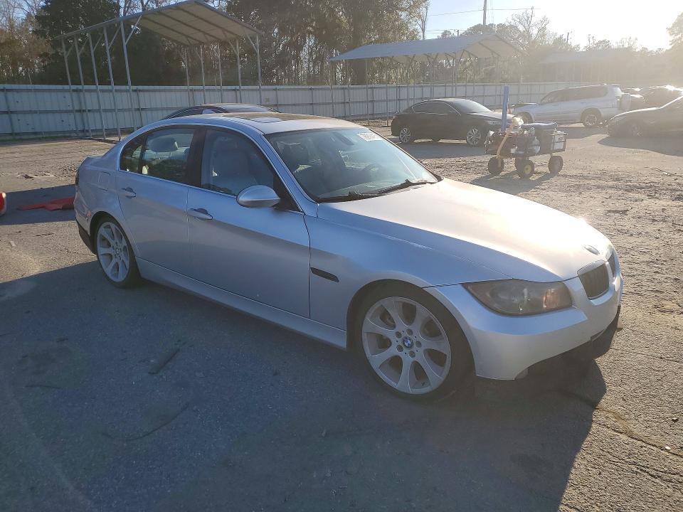 2006 BMW 330 i