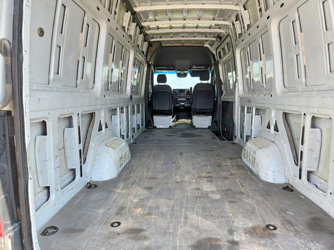 2020 Mercedes-Benz 2020 Mercedes Benz Sprinter 2500 Delivery Van