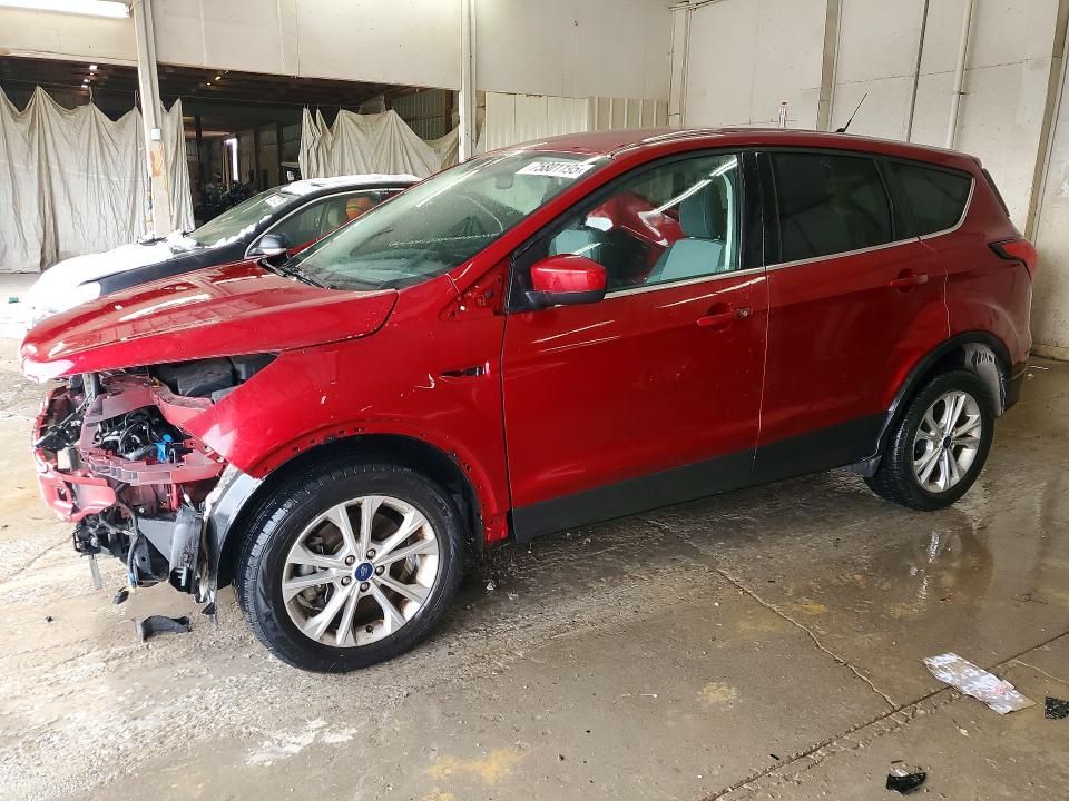 2019 Ford Escape se