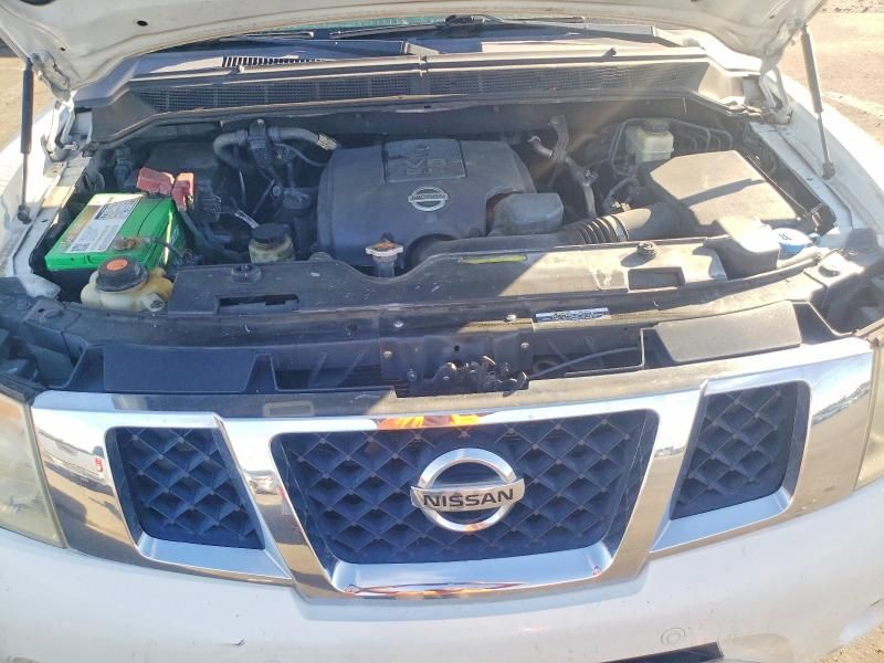 2013 Nissan Armada Platinum