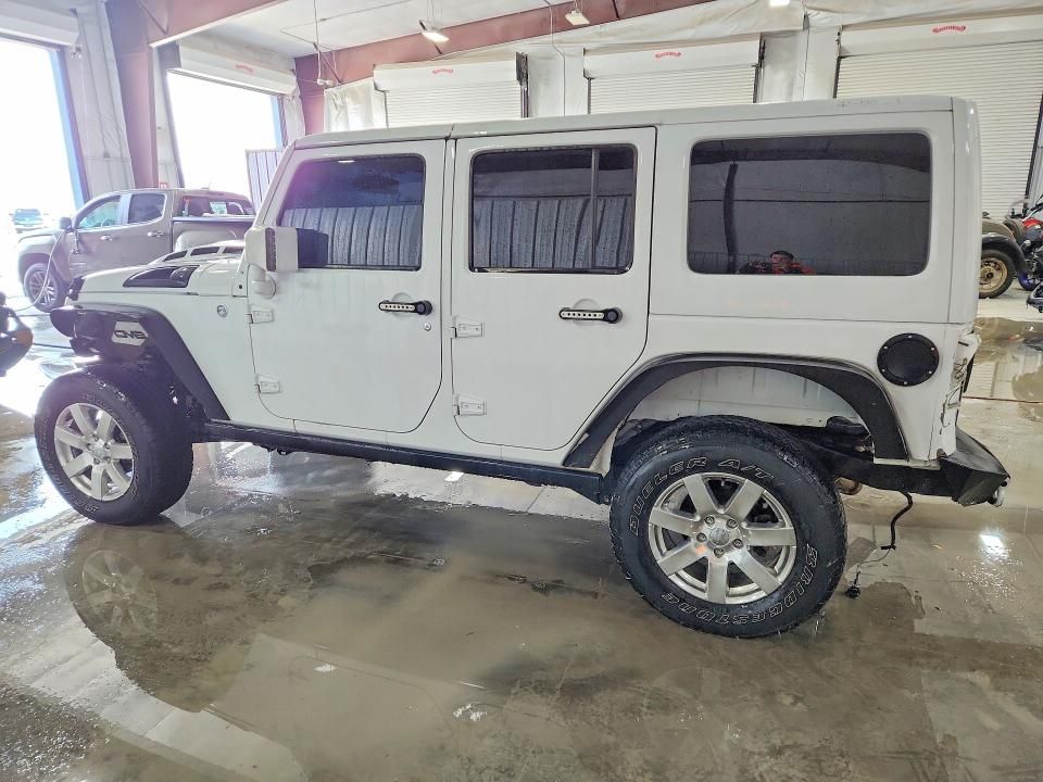 2013 Jeep Wrangler Unlimited Sahara