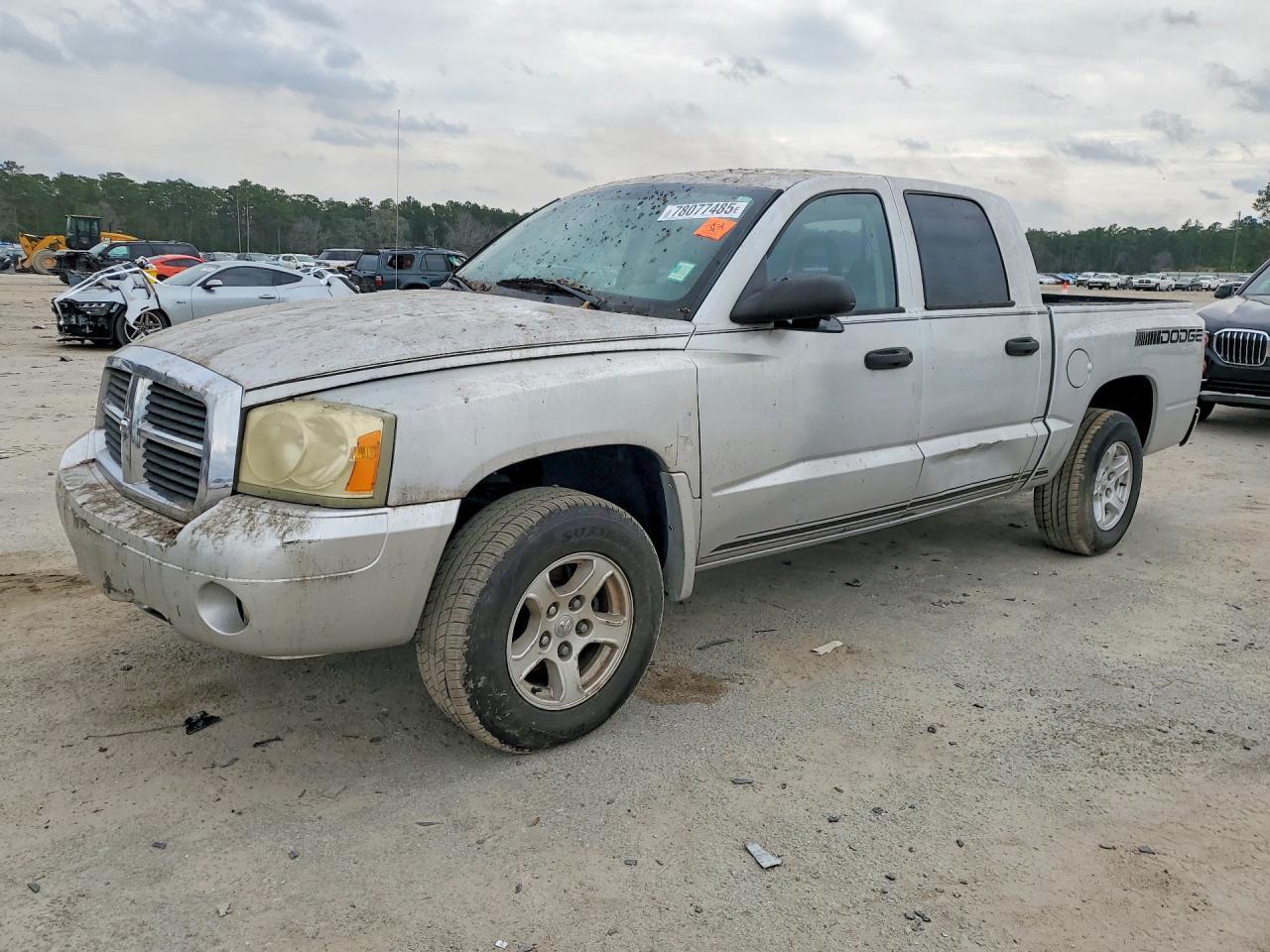 2005 Dodge Dakota Quad SLT