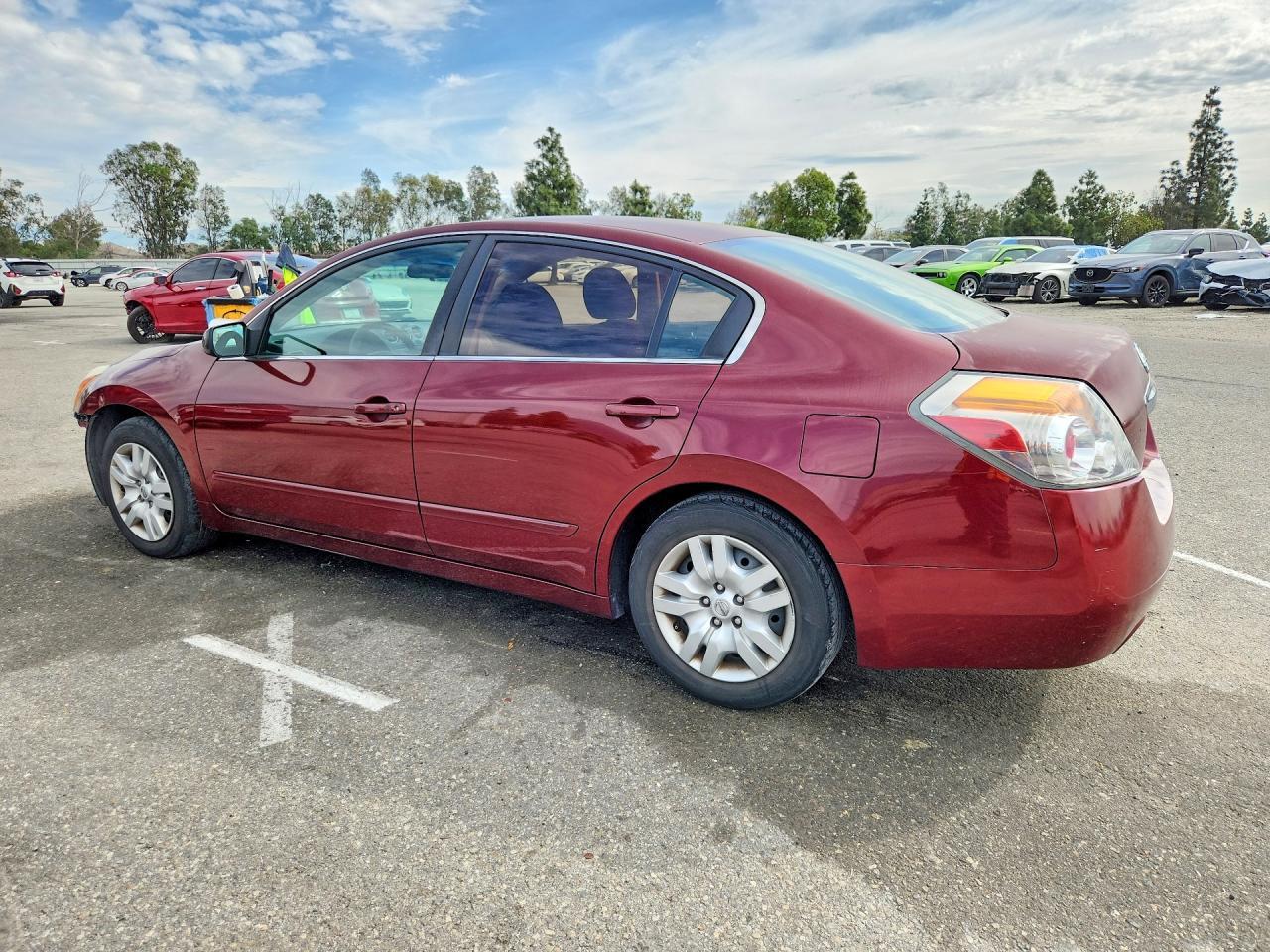 2012 Nissan Altima Base