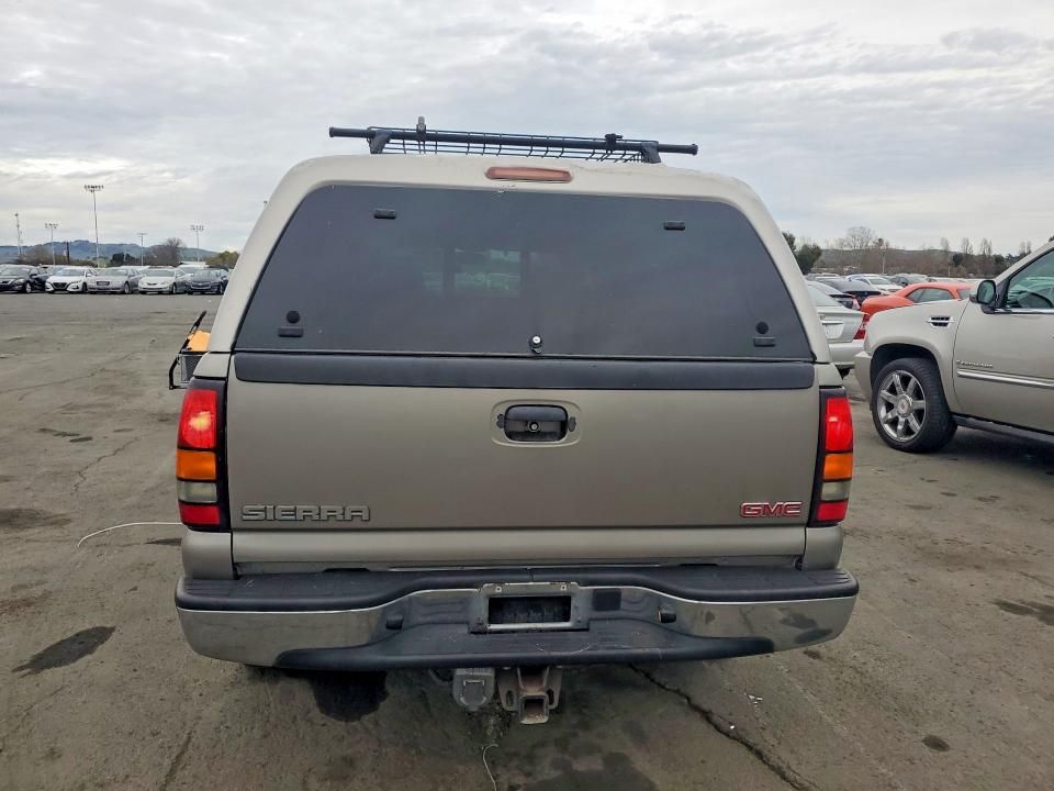 2004 GMC New Sierra K1500