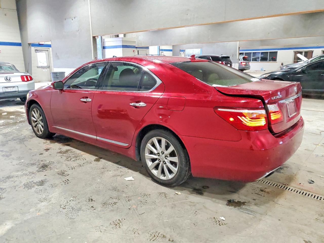 2010 Lexus LS