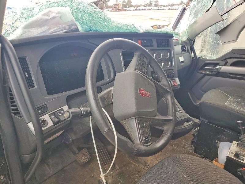 2026 Kenworth T880 Dump Truck