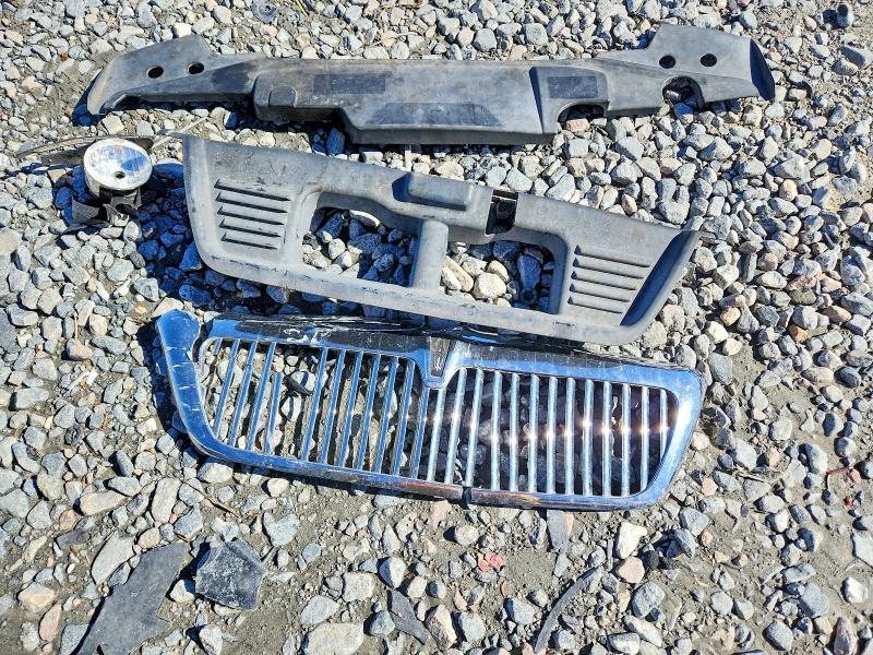 2005 Lincoln Aviator