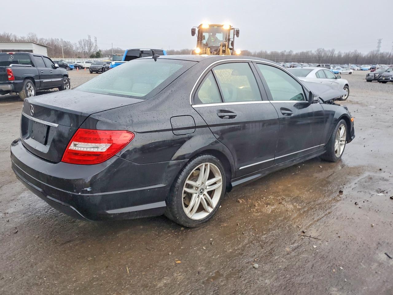 2013 Mercedes-Benz C 250