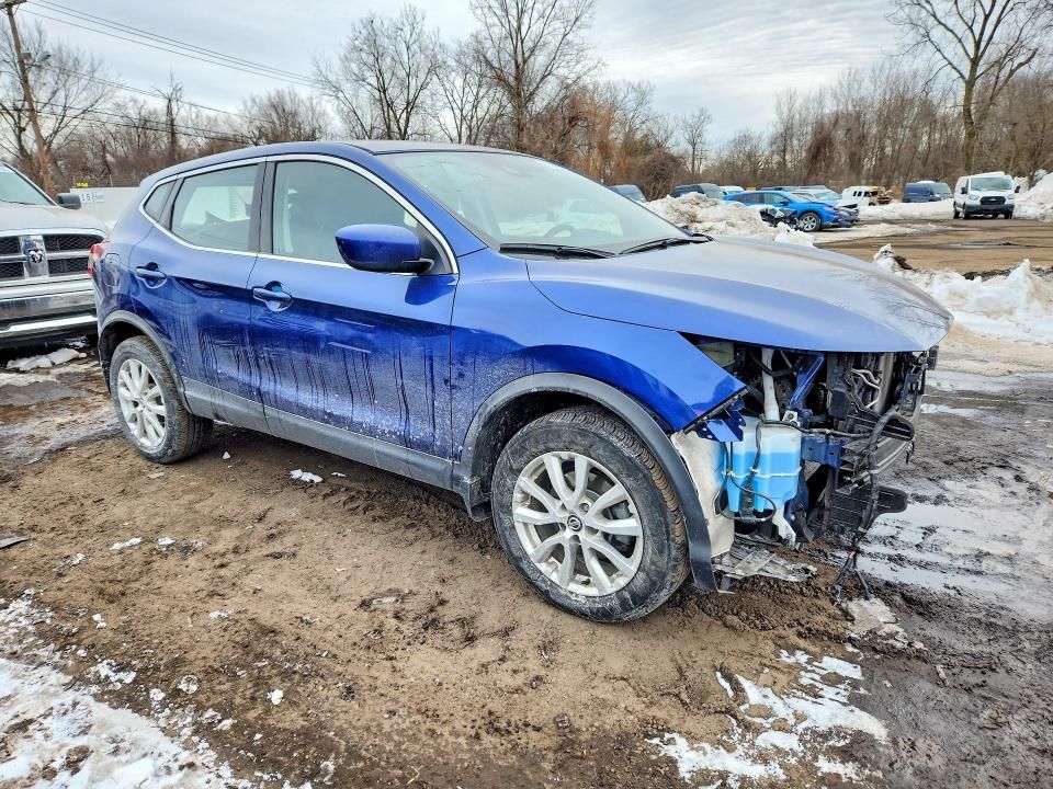 2021 Nissan Rogue Sport s