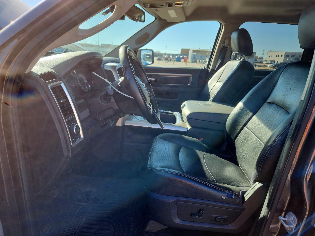2016 Dodge Ram 1500 slt