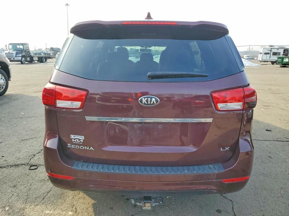 2017 KIA Sedona lx