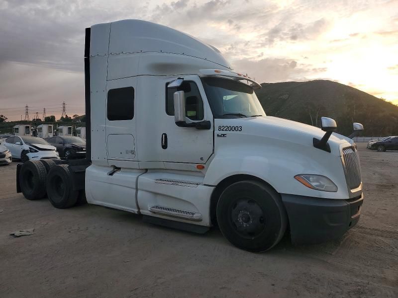 2020 International LT625 Semi Truck