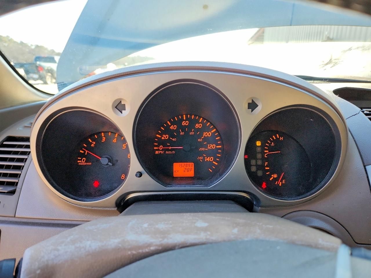 2004 Nissan Altima Base