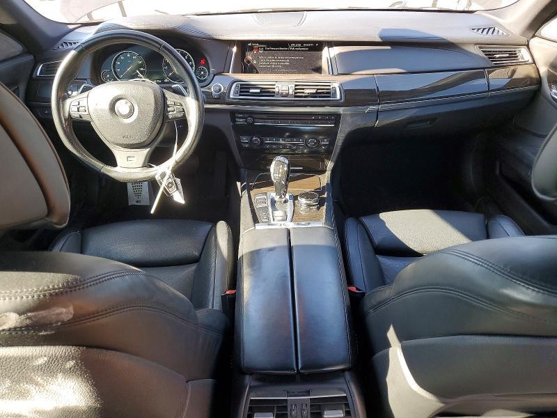 2015 BMW 740 i