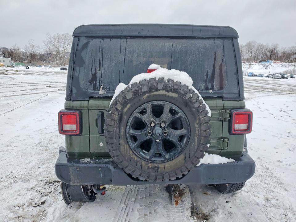 2022 Jeep Wrangler Unlimited Sport
