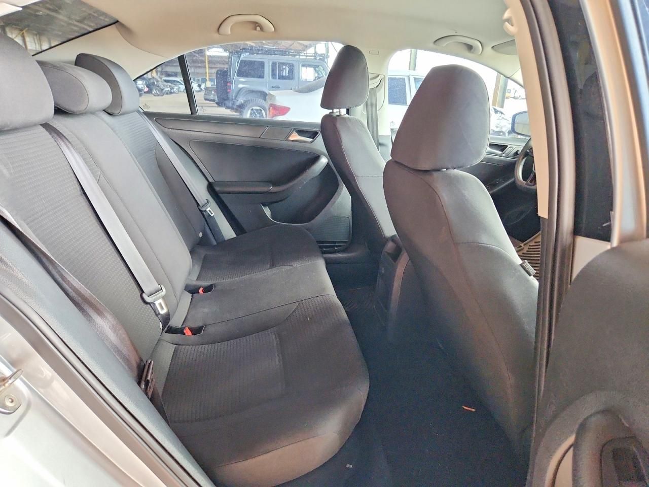 2016 Volkswagen Jetta s