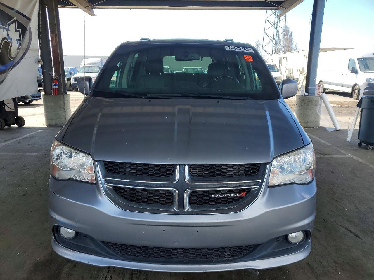 2017 Dodge Grand Caravan sxt