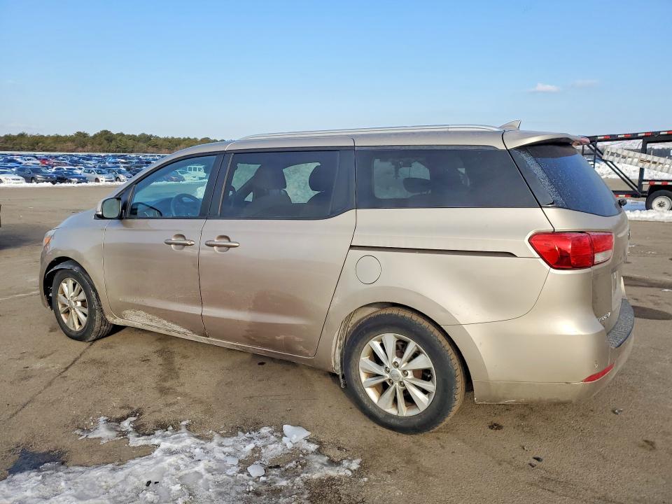 2015 KIA Sedona lx