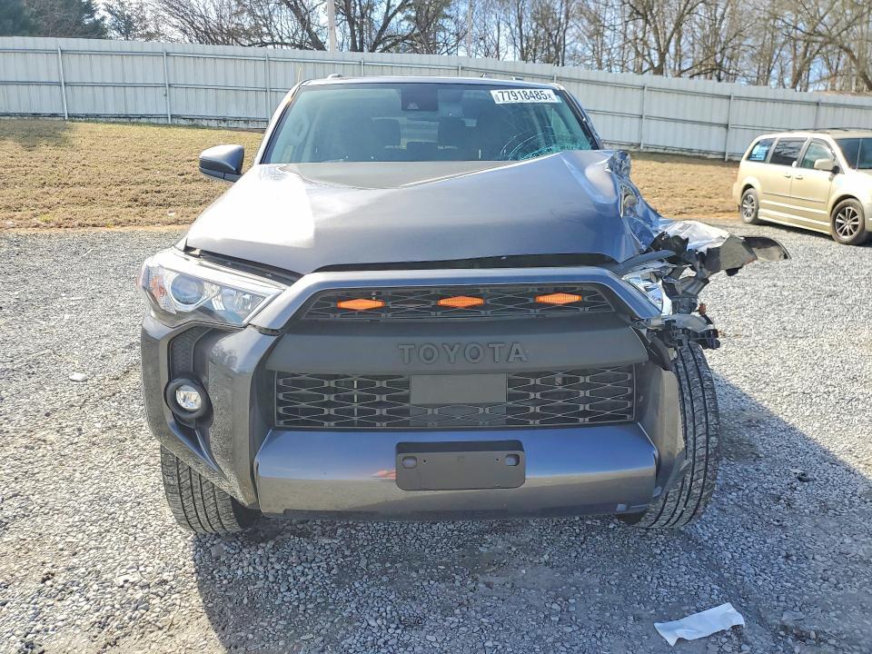 2022 Toyota 4runner SR5