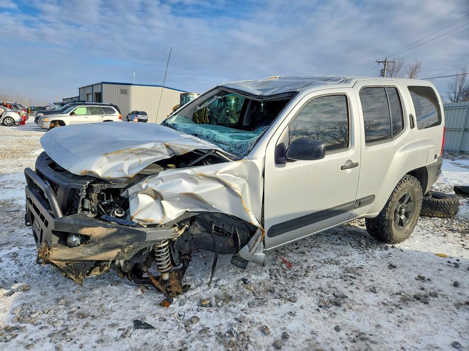 2012 Nissan Xterra x