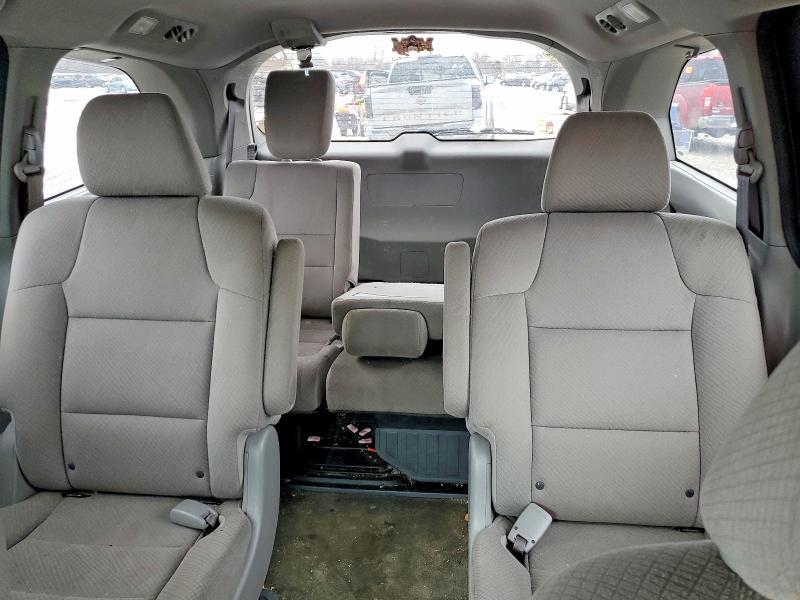 2015 Honda Odyssey lx