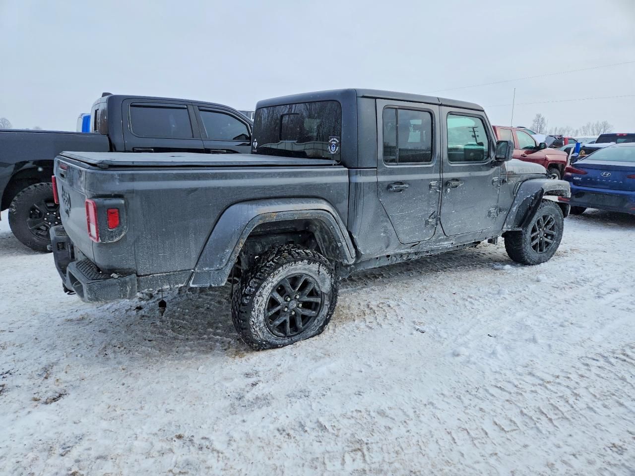 2023 Jeep Gladiator Sport