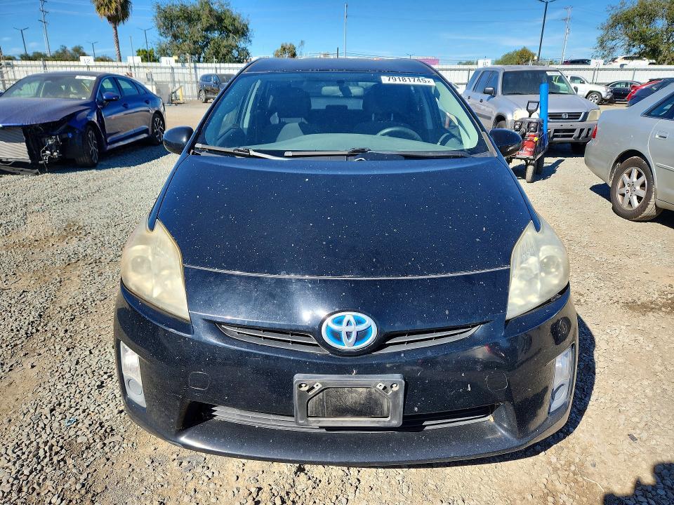 2010 Toyota Prius iii
