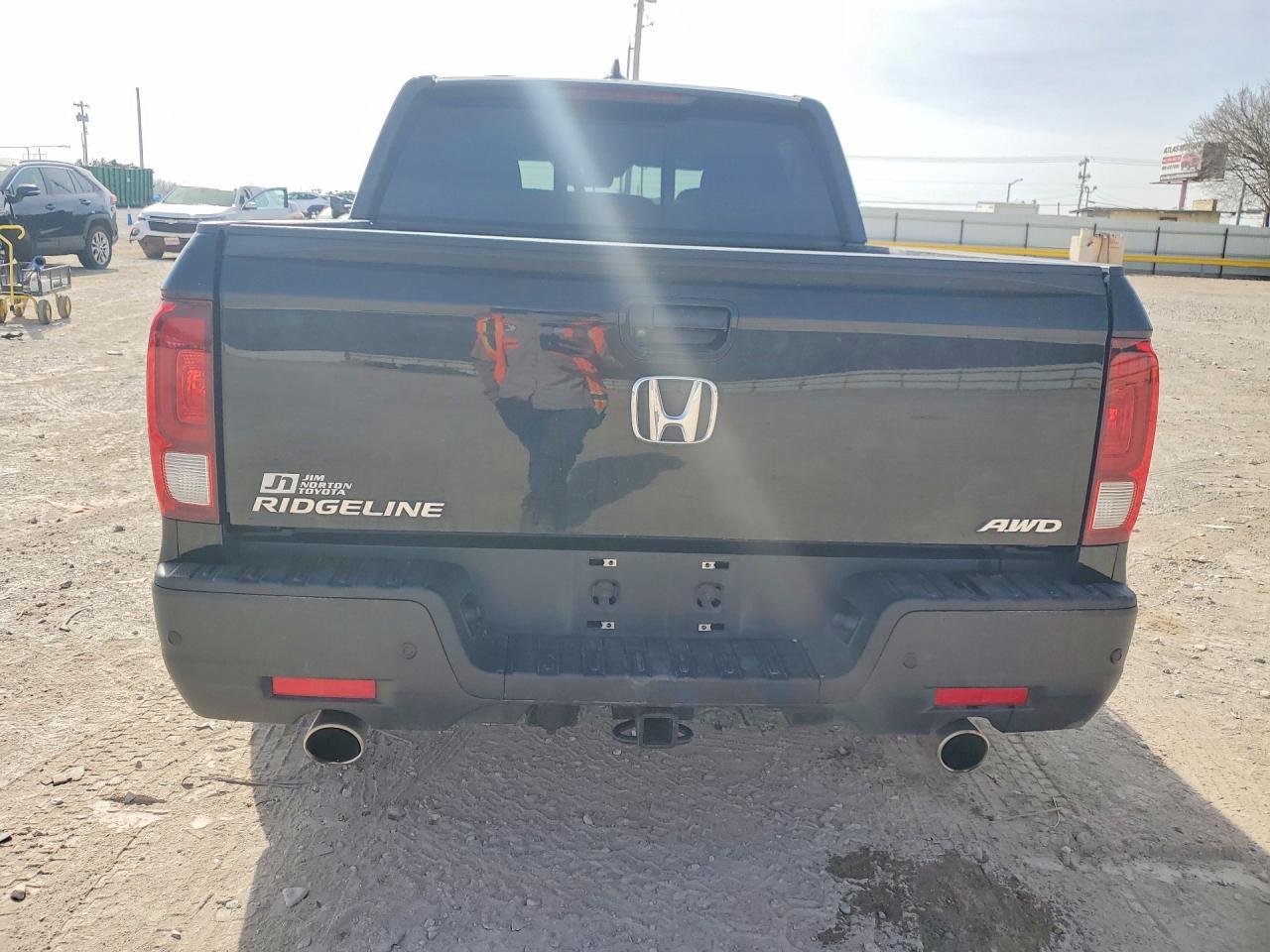 2021 Honda Ridgeline Black Edition