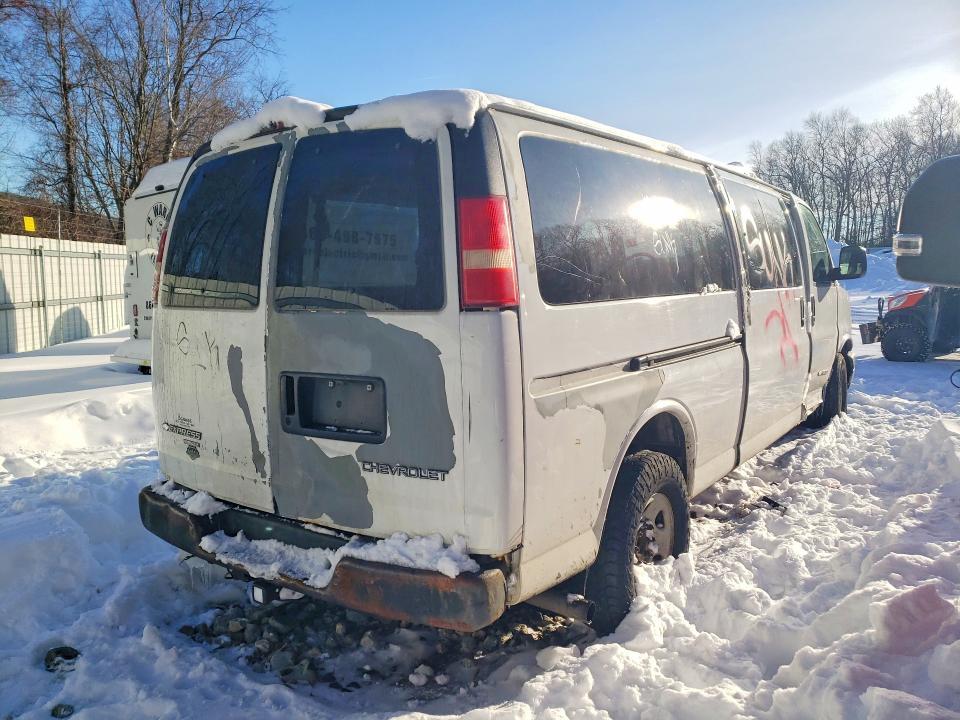 2006 Chevrolet Express G3500 Delivery Van