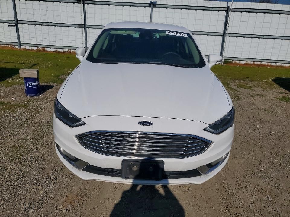 2017 Ford Fusion se Phev