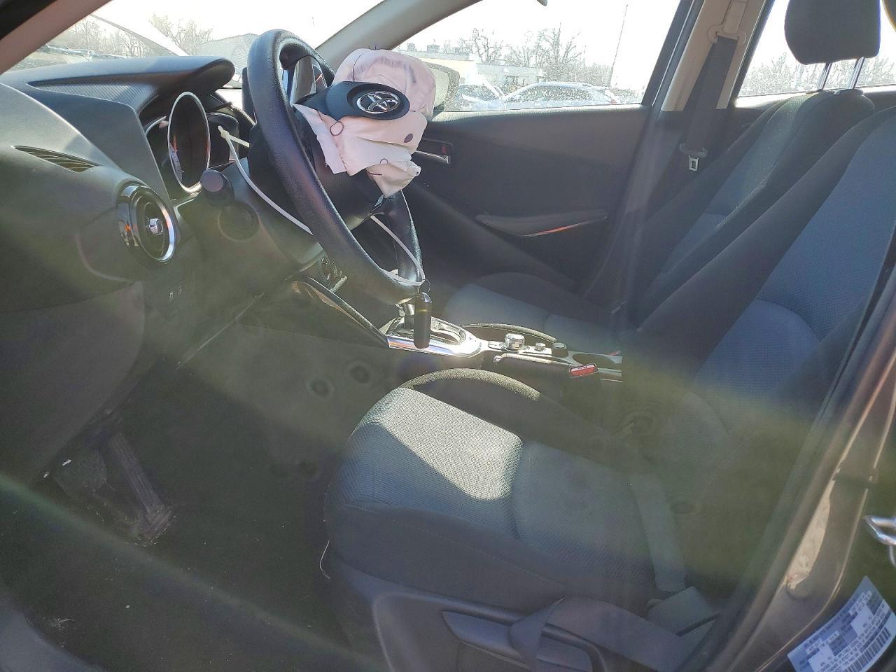 2018 Toyota Yaris ia Base