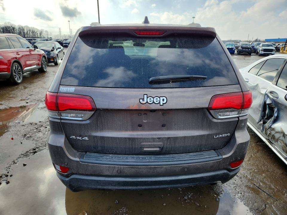 2020 Jeep Grand Cherokee Laredo