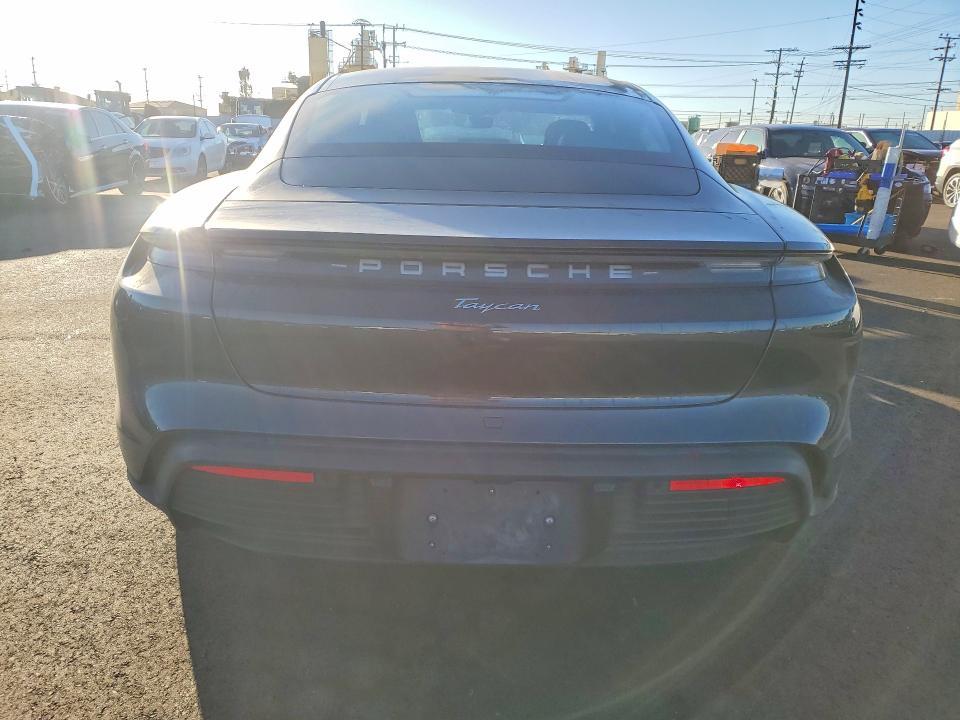 2023 Porsche Taycan