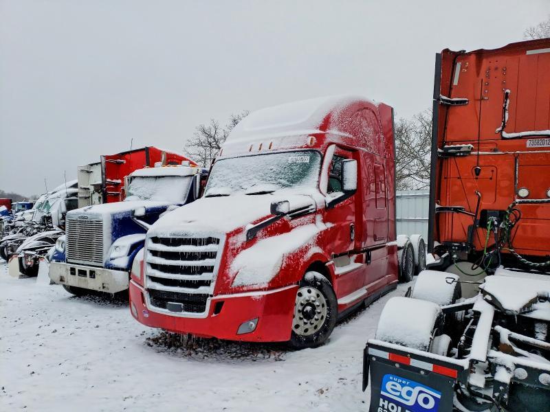 2020 Freigliner 2020 Freightliner Cascadia 126 Semi Truck