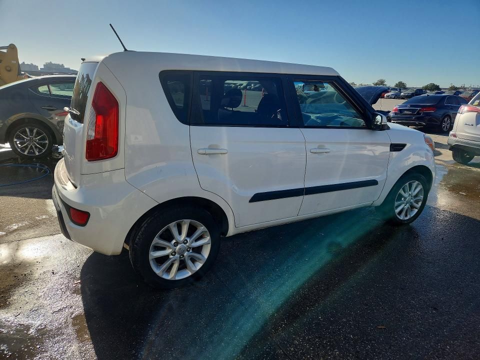 2012 KIA Soul +