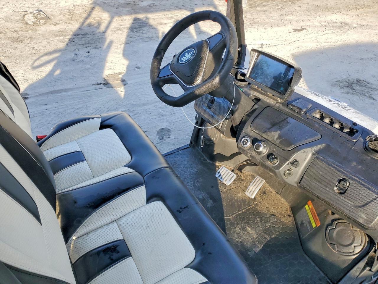 2025 Evolution Golf Cart