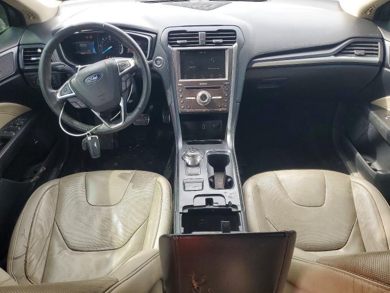 2018 Ford Fusion Titanium/platinum hev