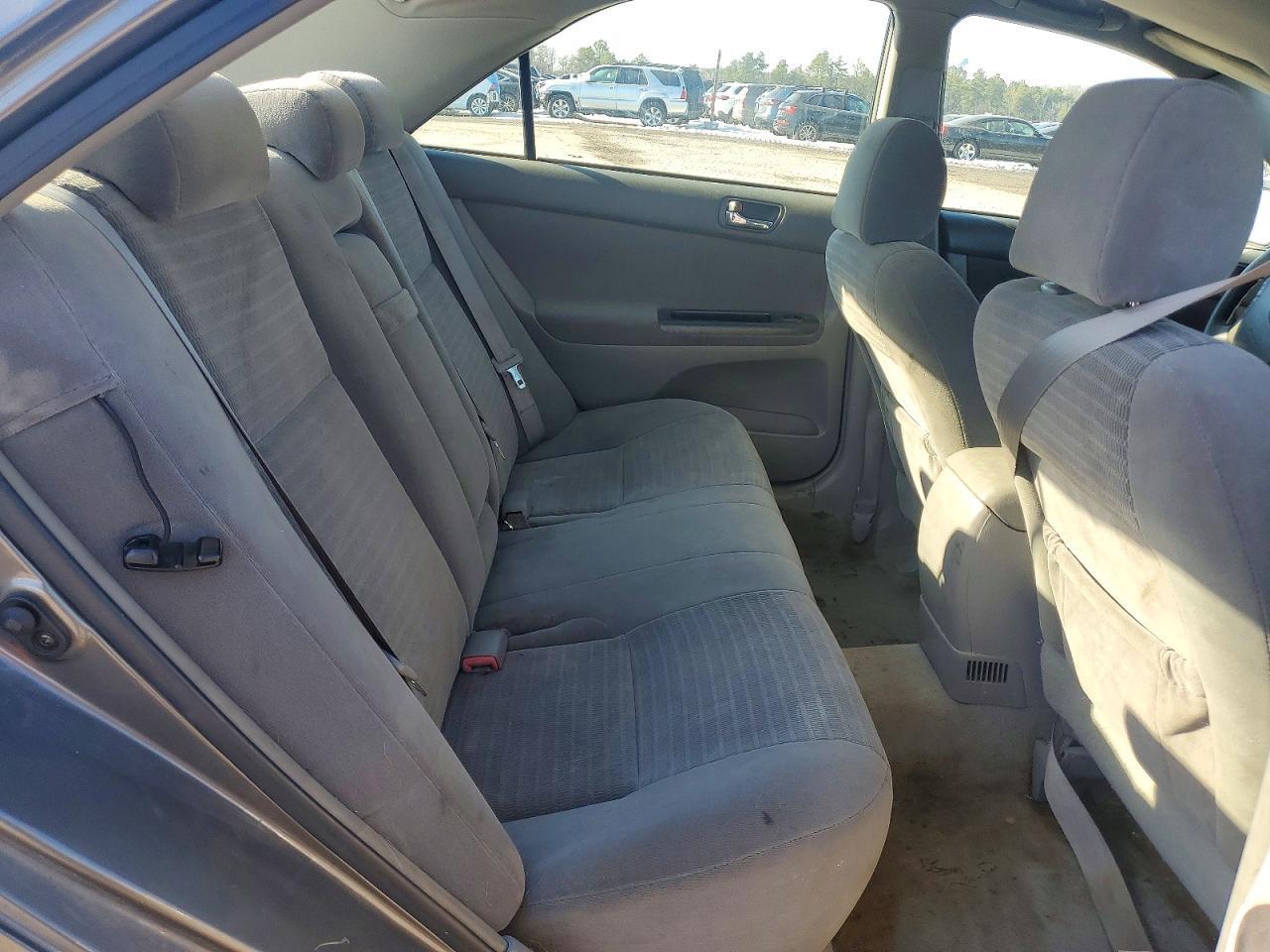 2006 Toyota Camry le