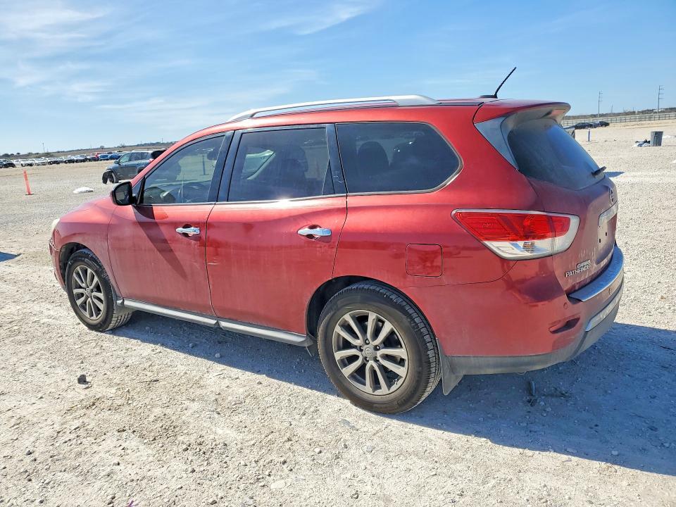 2015 Nissan Pathfinder sv