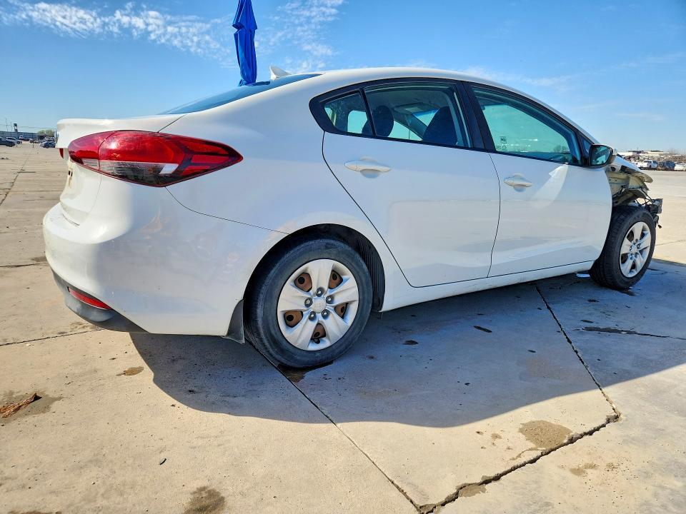 2018 KIA Forte lx