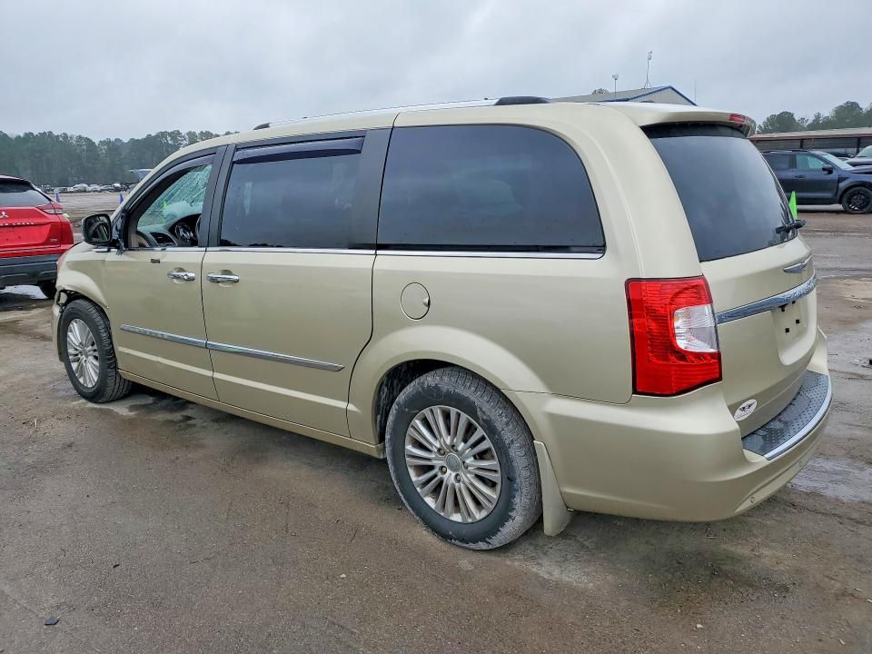 2012 Chrysler Town & Country Limited