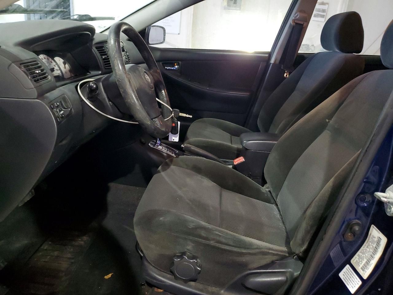 2004 Toyota Corolla ce