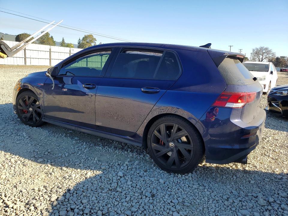2023 Volkswagen Gti se