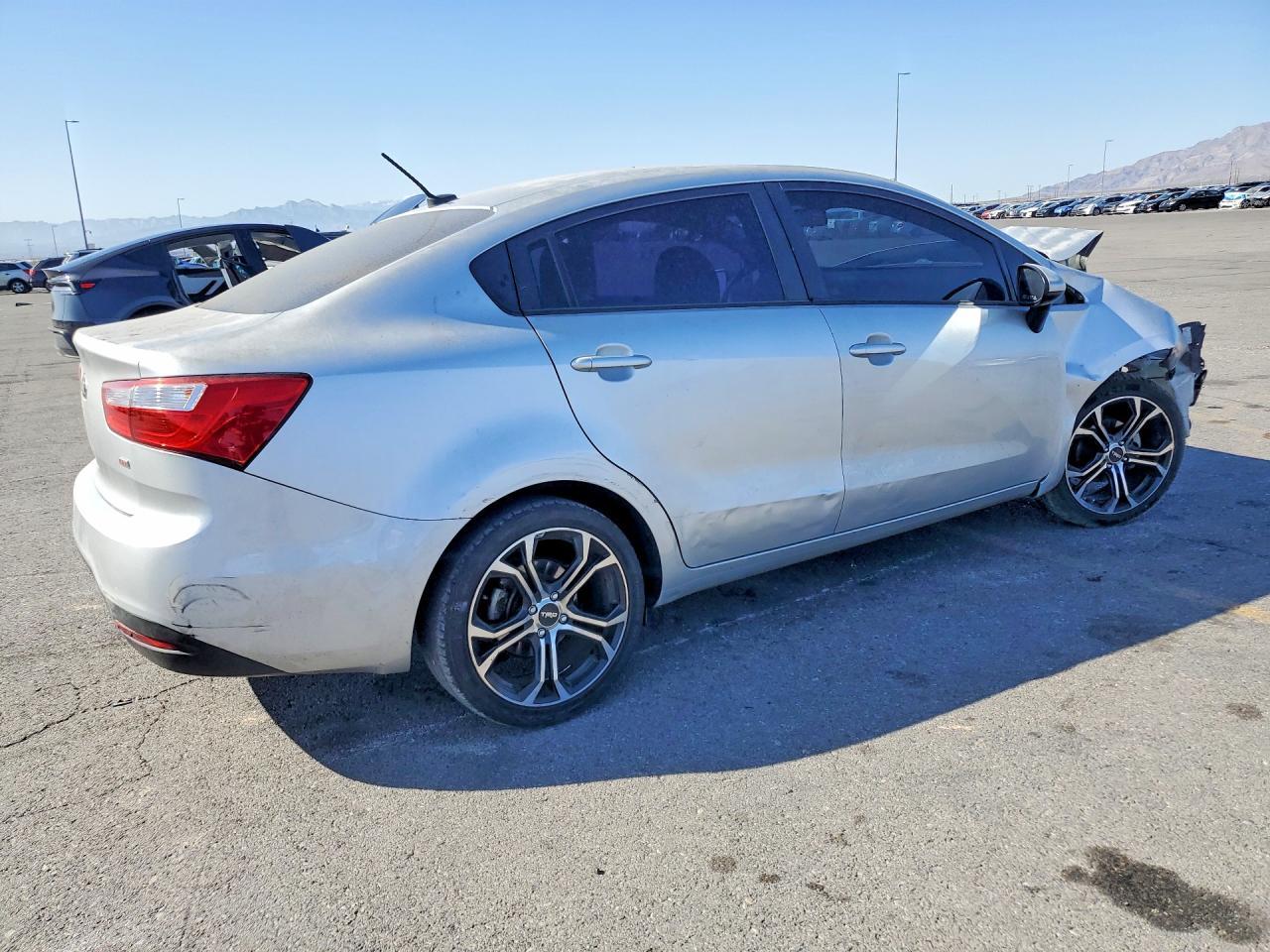 2014 KIA Rio lx