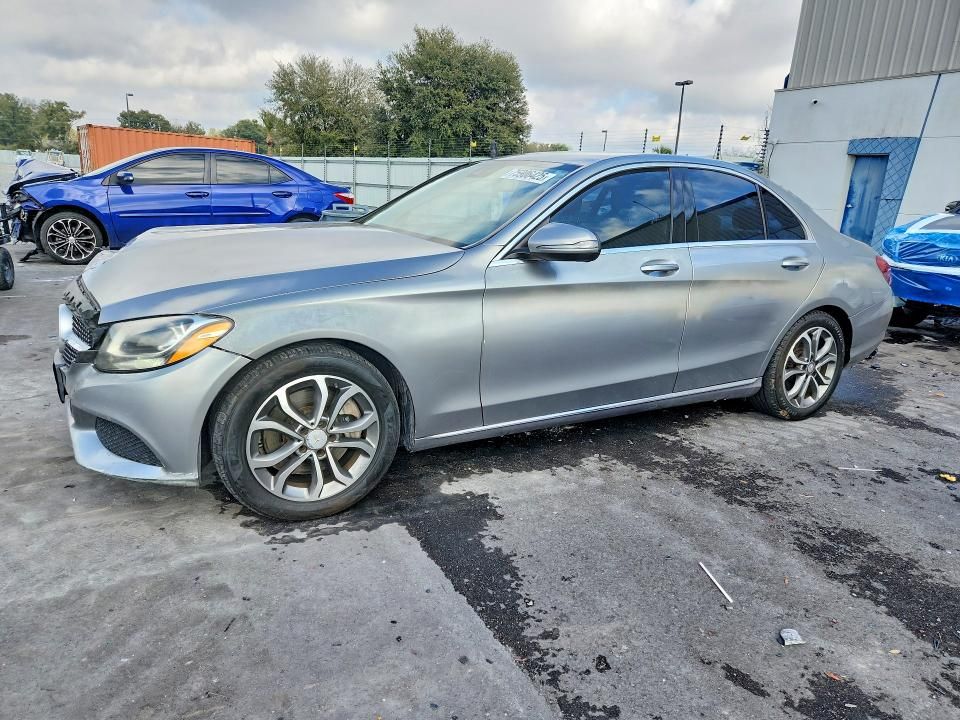 2016 Mercedes-Benz C300