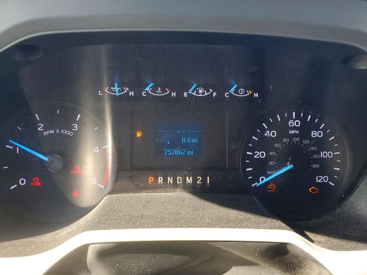 2021 Ford F650 Super Duty Rollback Truck