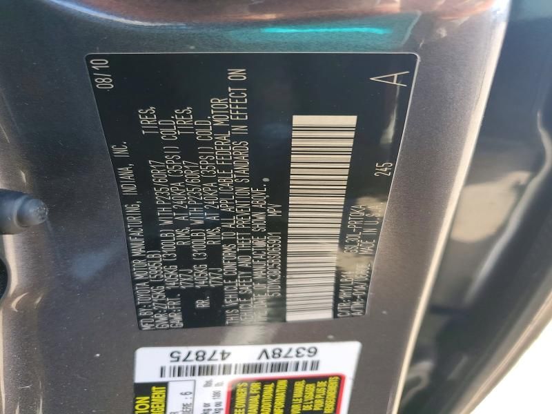 2011 Toyota Sienna xle 8-passenger